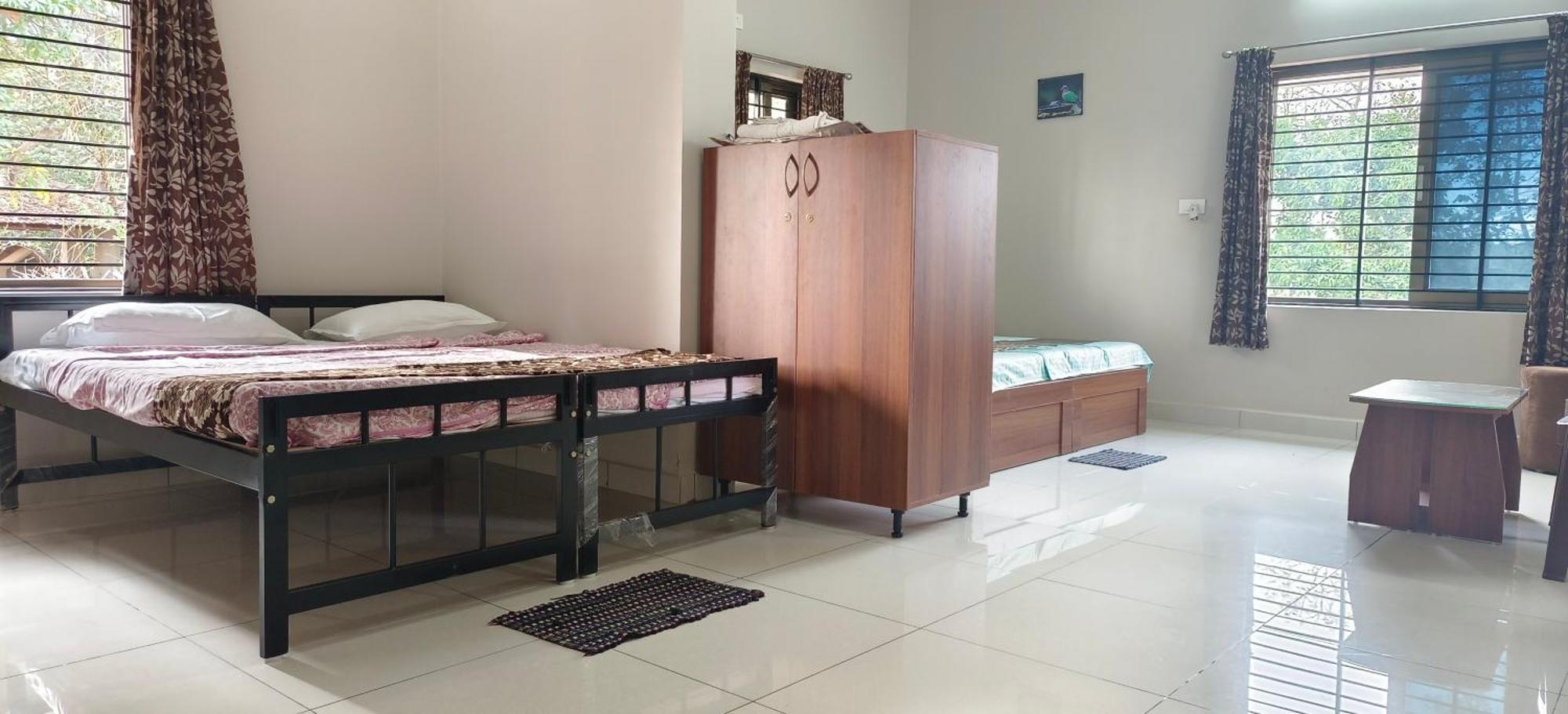 Sugamya Farm Guesthouse Szágar Szoba fotó